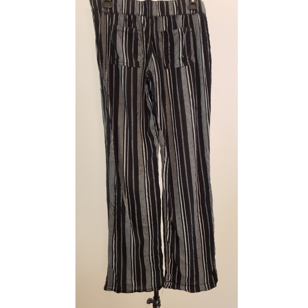 Pants - Picture 2 of 3